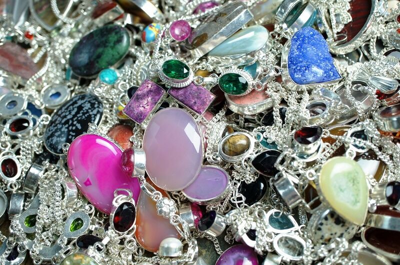 gemstone-665698_1920